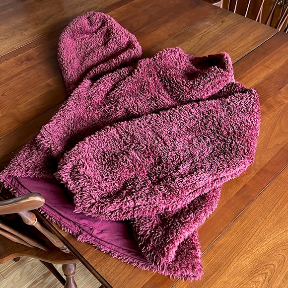 Lululemon fuzzy funnel neck pullover - Picture 4 of 4